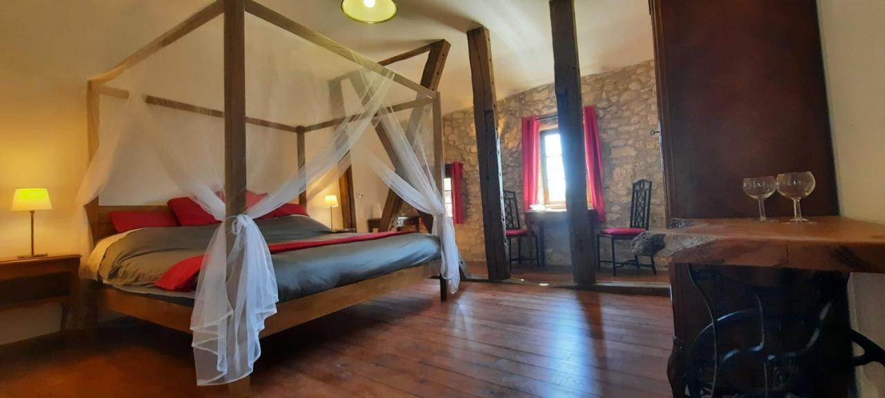 Le Fort D'Issigeac Chambres D'Hotes Екстер'єр фото